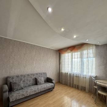 Сдается Многокомнатная квартира, 57 м²