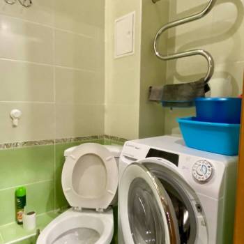 Сдается 1-комнатная квартира, 42 м²