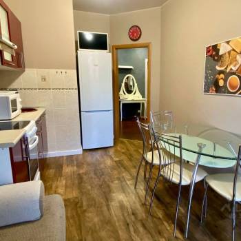 Сдается 1-комнатная квартира, 42 м²
