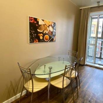 Сдается 1-комнатная квартира, 42 м²