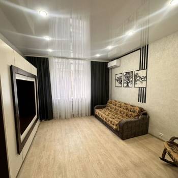 Сдается 1-комнатная квартира, 40,5 м²