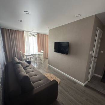Сдается Многокомнатная квартира, 56 м²