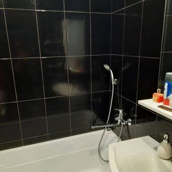 Продается 1-комнатная квартира, 37,5 м²