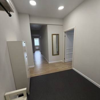 Сдается Многокомнатная квартира, 84 м²