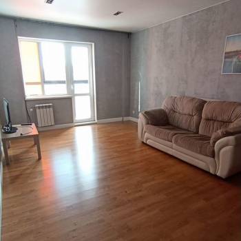 Сдается 2-х комнатная квартира, 63 м²