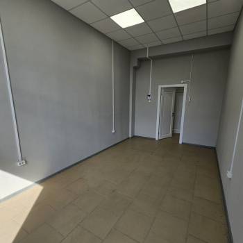 Сдается Нежилое помещение, 18 м²
