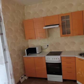 Сдается 1-комнатная квартира, 40 м²