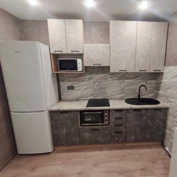 Сдается 1-комнатная квартира, 43 м²