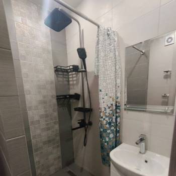 Сдается 1-комнатная квартира, 43 м²