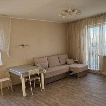 Сдается 2-х комнатная квартира, 73 м²