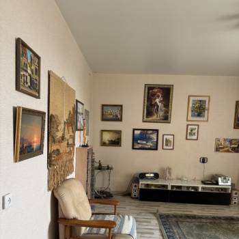 Сдается 1-комнатная квартира, 46 м²