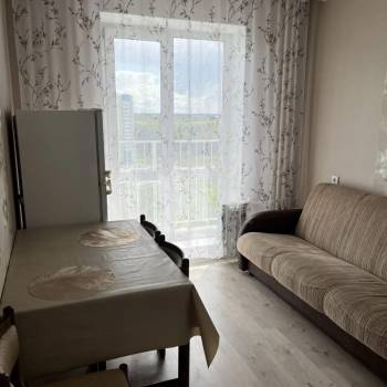 Сдается 1-комнатная квартира, 40 м²