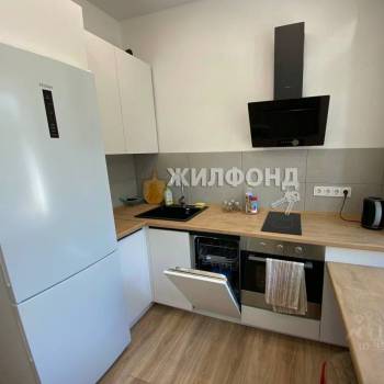 Сдается 2-х комнатная квартира, 60 м²