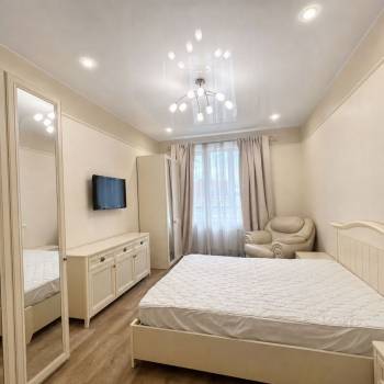 Продается 1-комнатная квартира, 50,2 м²