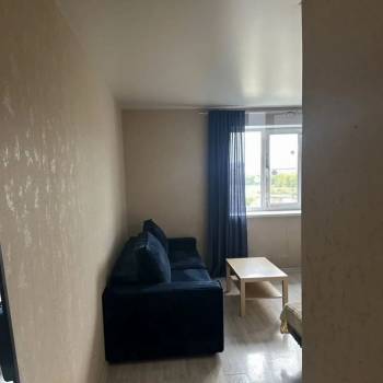 Сдается 1-комнатная квартира, 39 м²