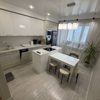 Продается 3-х комнатная квартира, 73 м²