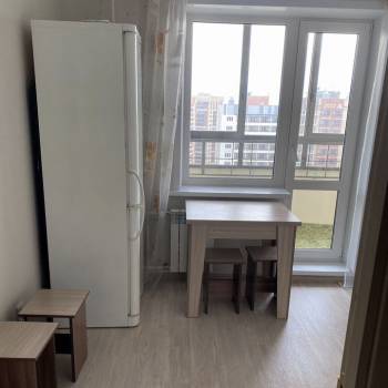 Сдается 1-комнатная квартира, 38 м²