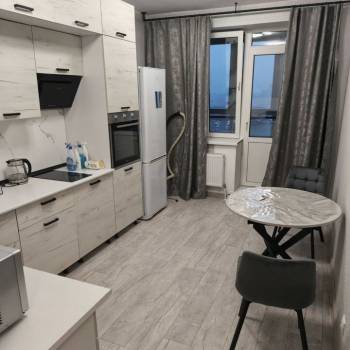 Сдается 1-комнатная квартира, 41,2 м²