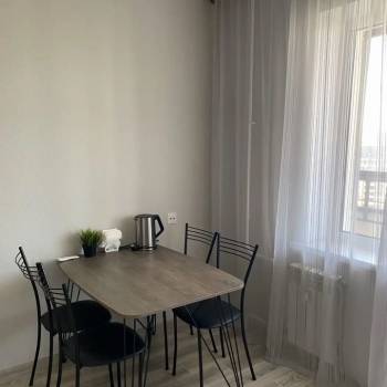 Сдается 1-комнатная квартира, 36,7 м²