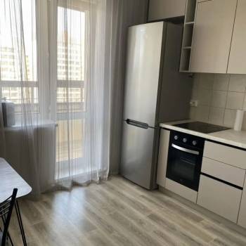 Сдается 1-комнатная квартира, 36,7 м²