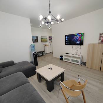 Сдается Многокомнатная квартира, 85 м²