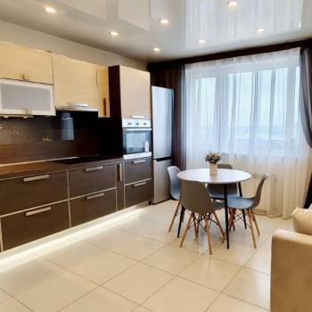 Сдается 2-х комнатная квартира, 61 м²