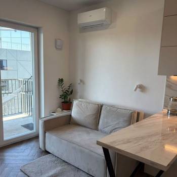 Сдается 1-комнатная квартира, 51,8 м²