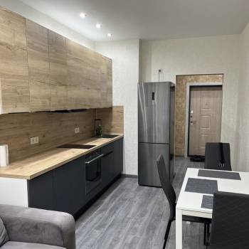 Сдается 1-комнатная квартира, 54 м²