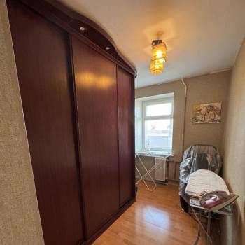 Сдается Многокомнатная квартира, 80 м²