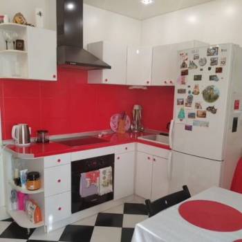 Сдается 1-комнатная квартира, 42 м²