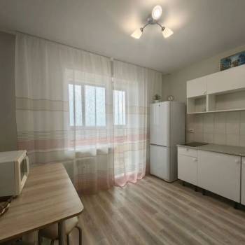 Сдается 1-комнатная квартира, 36 м²