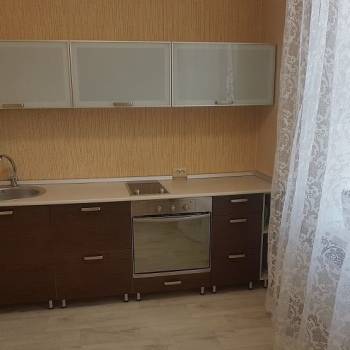 Сдается 1-комнатная квартира, 39 м²