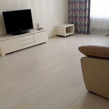 Сдается 2-х комнатная квартира, 64 м²