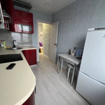Сдается Многокомнатная квартира, 60 м²
