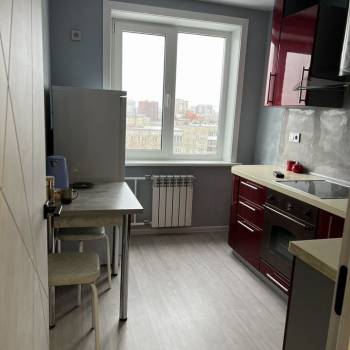 Сдается Многокомнатная квартира, 60 м²