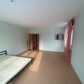 Сдается Многокомнатная квартира, 90 м²