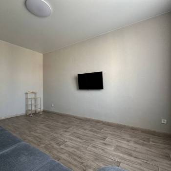 Продается 1-комнатная квартира, 40 м²