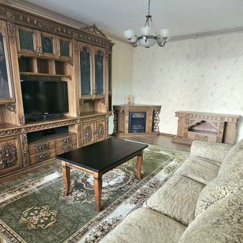 Сдается 2-х комнатная квартира, 75,5 м²