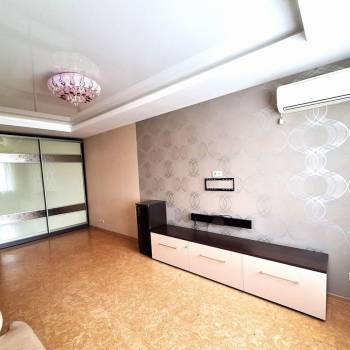 Сдается 2-х комнатная квартира, 69 м²