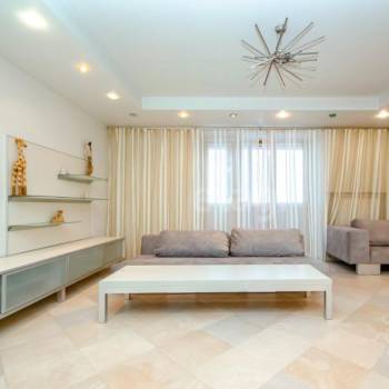 Сдается Многокомнатная квартира, 154 м²