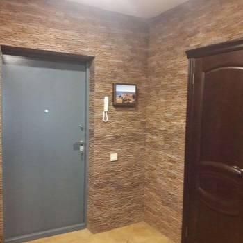 Продается 1-комнатная квартира, 46 м²