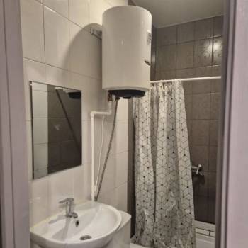 Продается 1-комнатная квартира, 20 м²