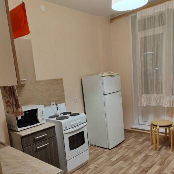Сдается 1-комнатная квартира, 35 м²
