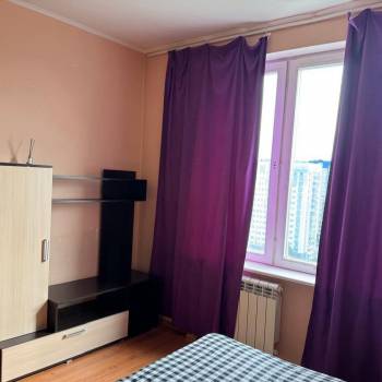 Сдается 1-комнатная квартира, 40,3 м²