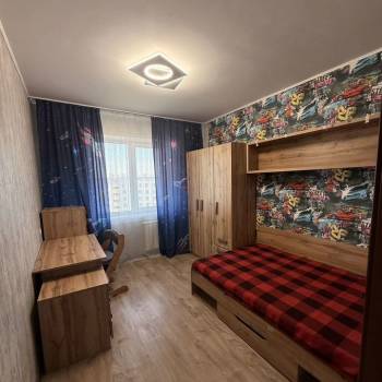 Сдается Многокомнатная квартира, 62 м²