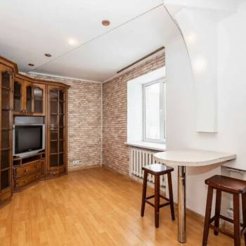 Сдается 2-х комнатная квартира, 75 м²