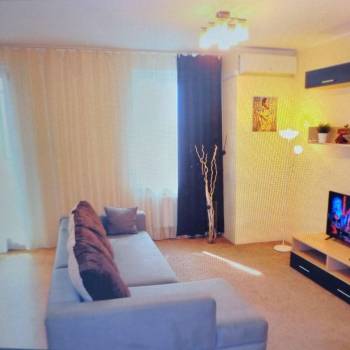 Сдается Многокомнатная квартира, 105 м²