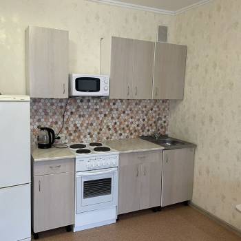 Сдается 1-комнатная квартира, 34 м²