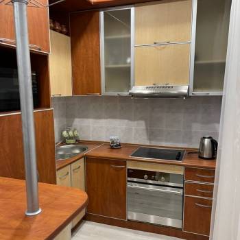Сдается Многокомнатная квартира, 84 м²