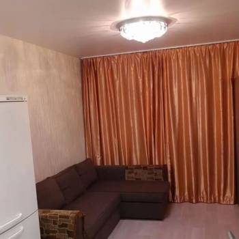 Сдается 1-комнатная квартира, 40 м²